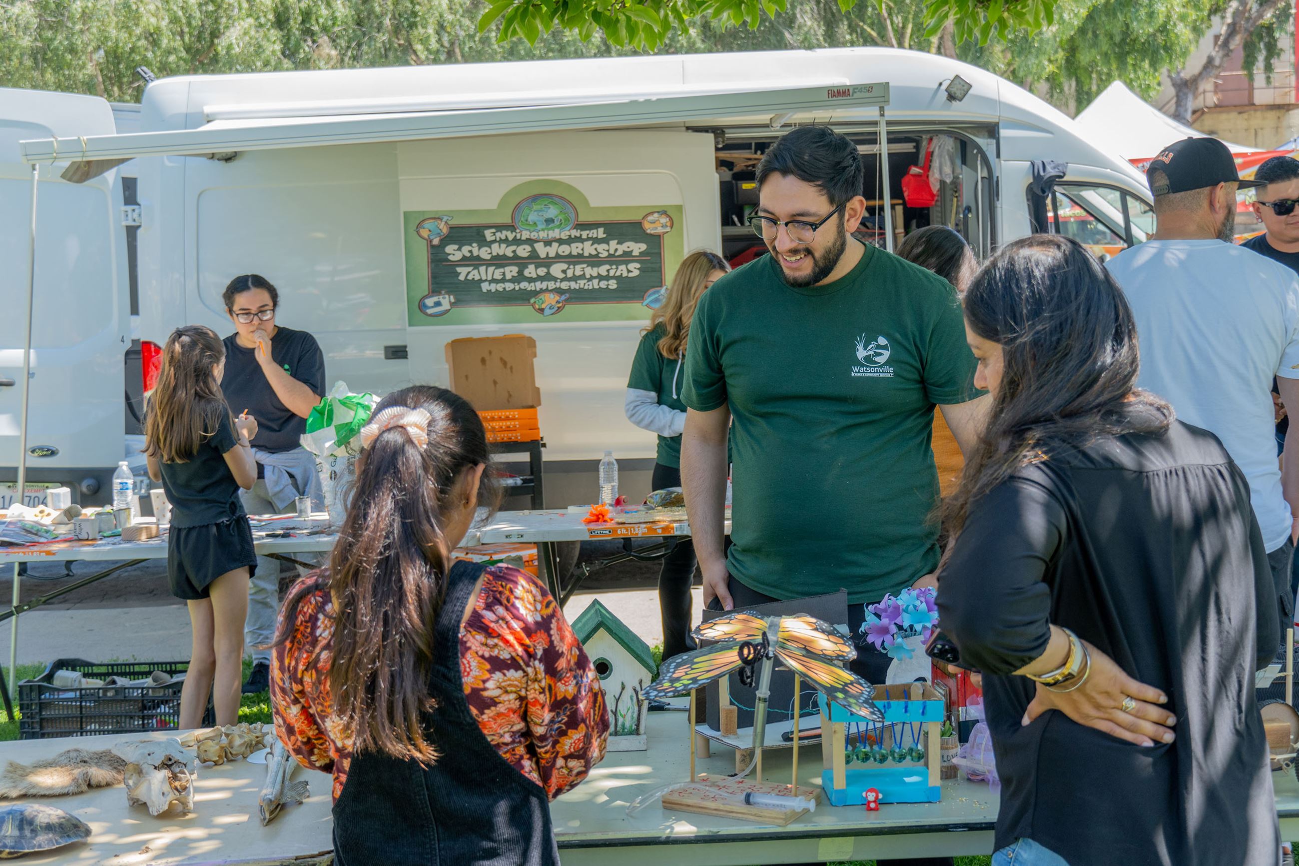 Science Workshop Staff do outreach at Earth Day